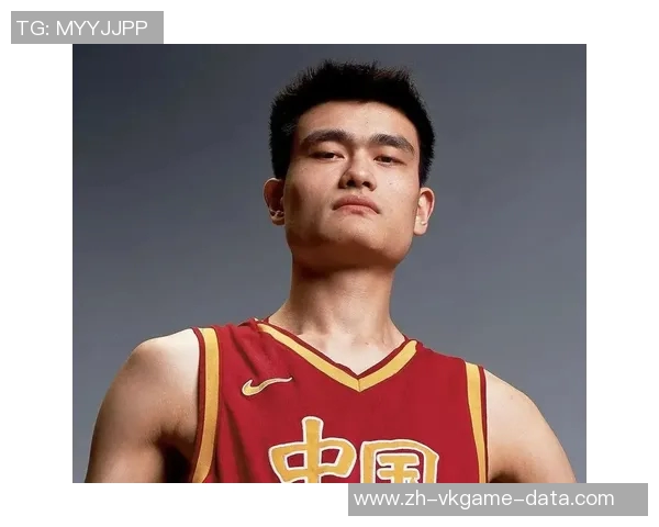 姚明吸烟镜头引发热议体育明星形象与个人生活的矛盾探讨