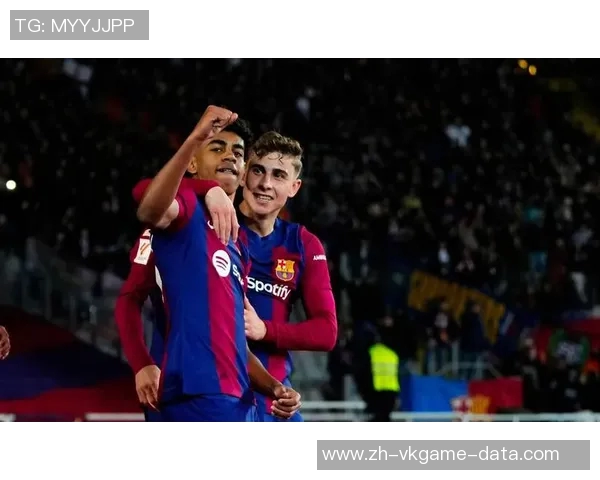 巴黎圣日耳曼友谊赛大胜那不勒斯逆转瞬间引发争议判罚全场沸腾