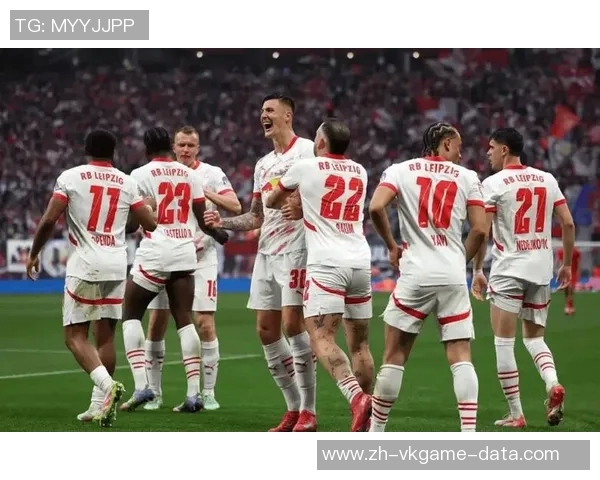 德甲惊现冷门里昂与曼联激战成平局引发全场震惊